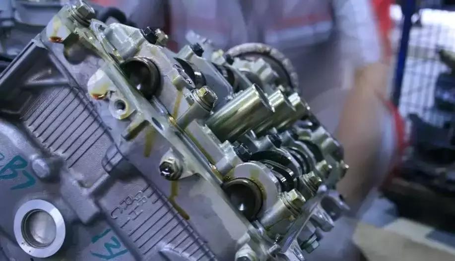 改装潜力大无边!感谢丰田VVT-I!锐志2.5L蜕变3.0!