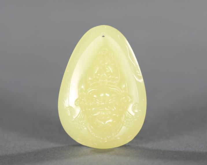 和田玉打灯光圈越小密度越好吗,和田玉是不是密度越高越好呢