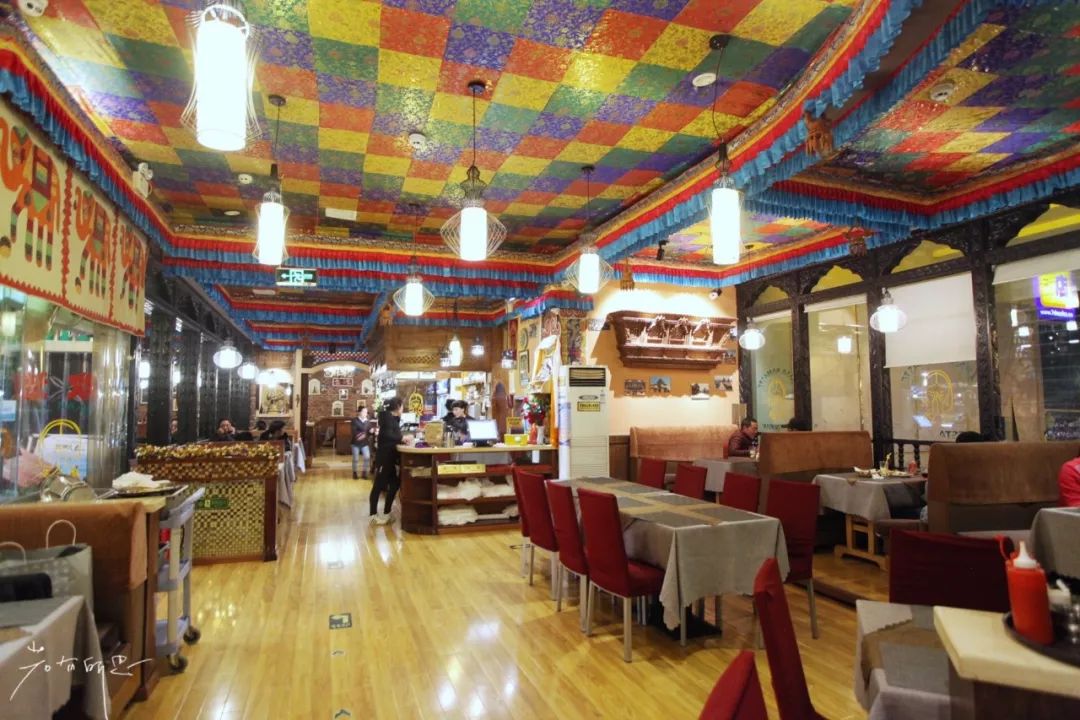 旅游到西藏不可错过的10大美食,拉萨藏餐小吃美食推荐