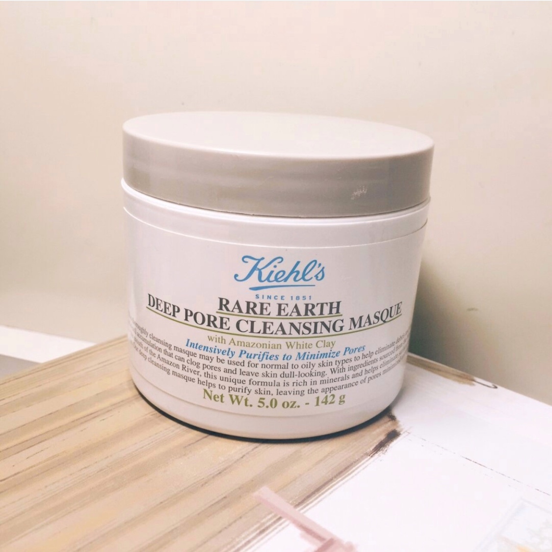 小哥哥们长得嫩？人家面膜敷的比你勤！这10款面膜帮你偷偷变帅