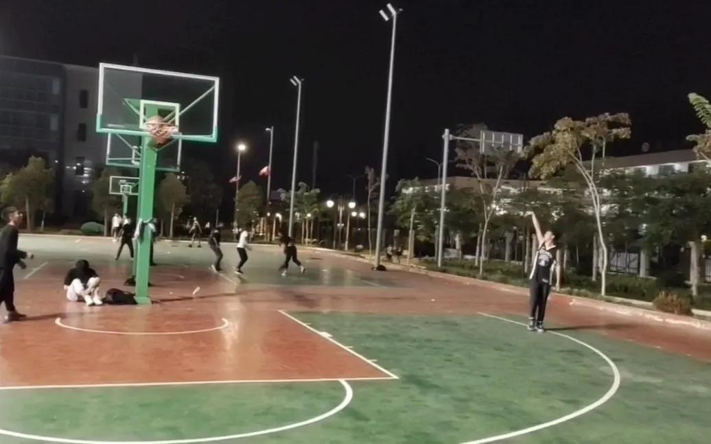 打篮球可以放松心情吗,篮球可以缓解心情