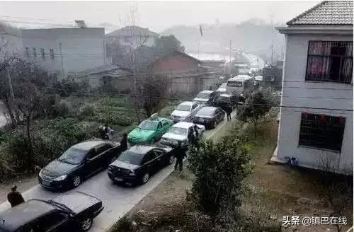 沸腾了烟火气息,沸腾巴渝最新视频