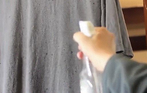 衣服开水烫皱了熨不平怎么办,洗皱了的衣服不熨怎么弄平