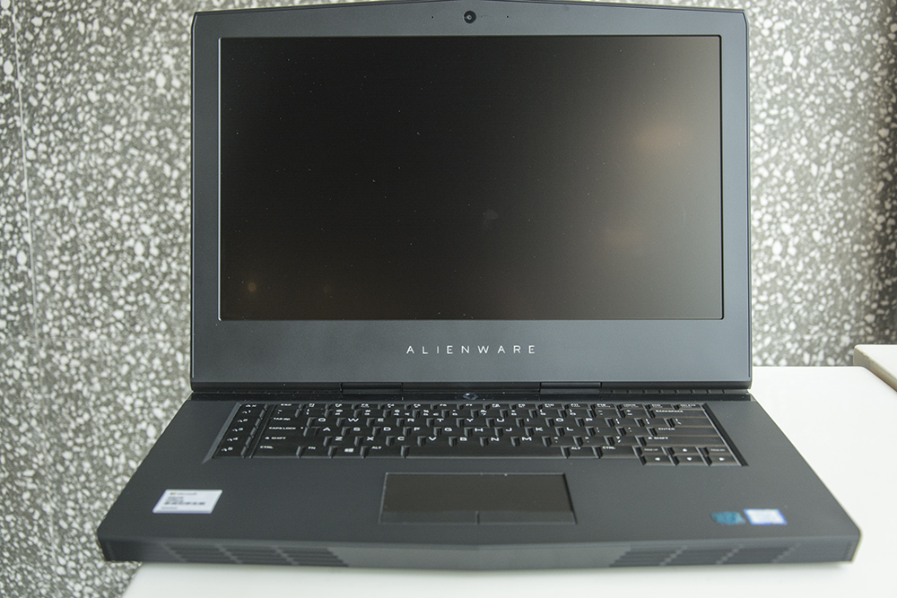 十万元外星人笔记本,外星人15r4