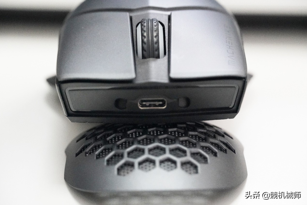 机械师m7双模和m8双模选哪个,机械师m8畅玩版鼠标