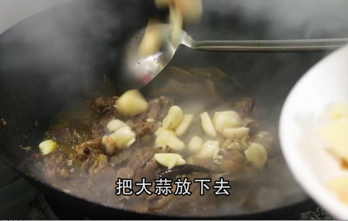 炒鸭肉怎样炒最好吃,怎么炒鸭肉最好吃又简单