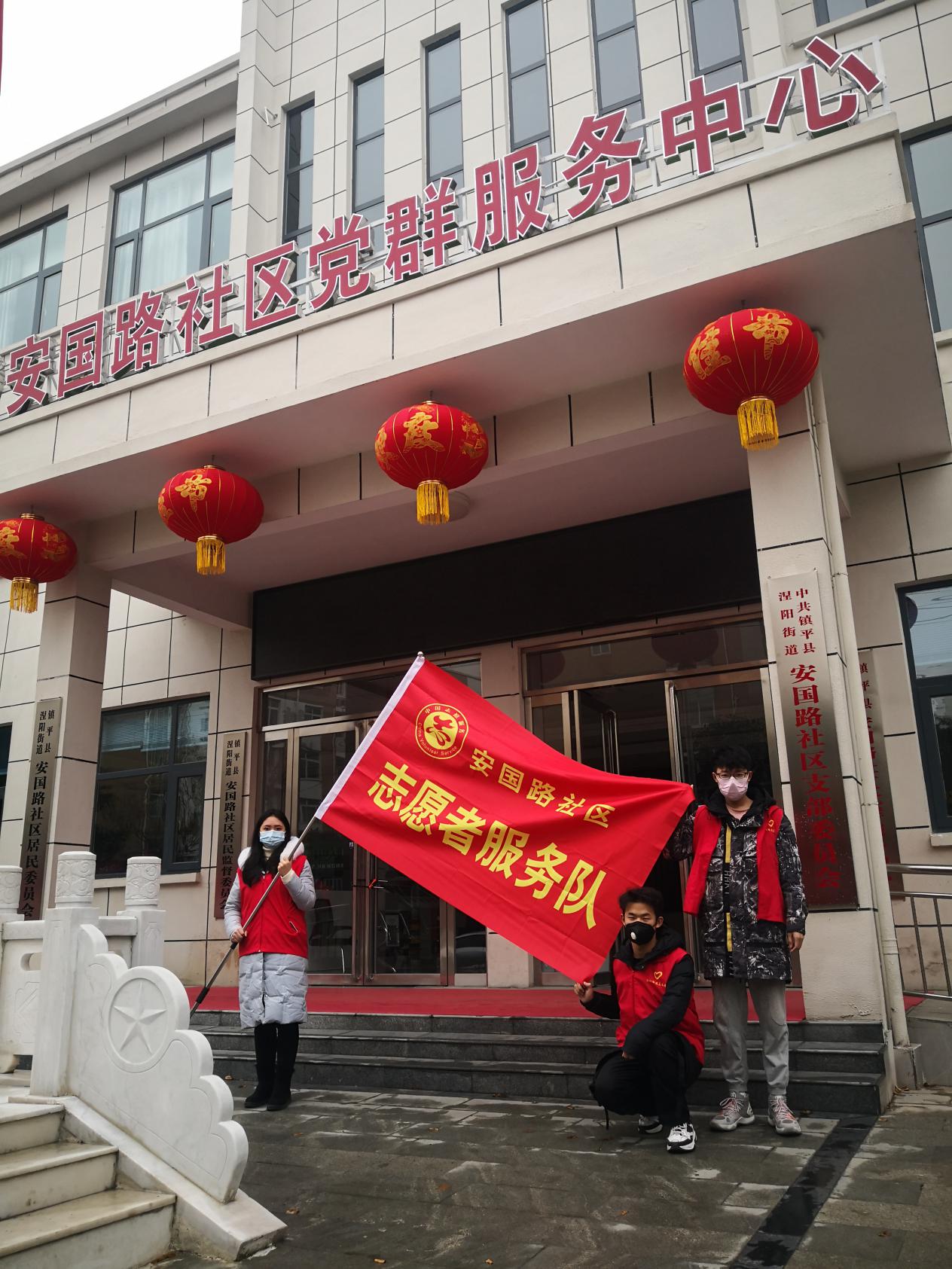 为疫情付出重大牺牲,为抗击疫情所付出的人和事