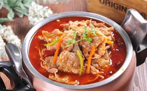 哈尔滨的景点和值得品尝的美食,哈尔滨有什么好玩的地方和美食