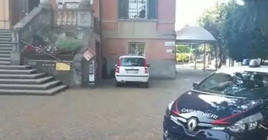 恐怖！电击*脑洗**孩子，之后卖给恋童癖...