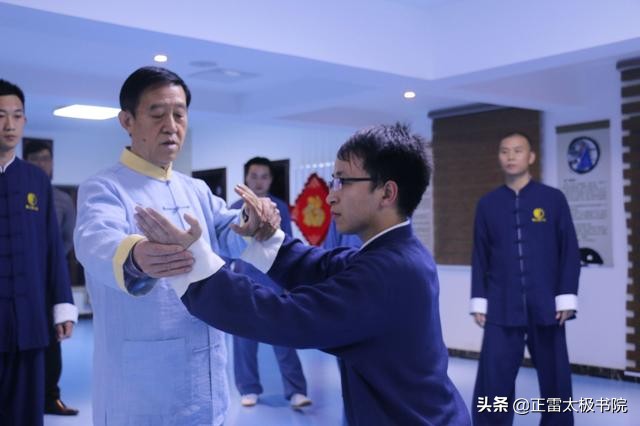 陈式太极拳56式指裆捶,什么是太极拳的腰裆劲