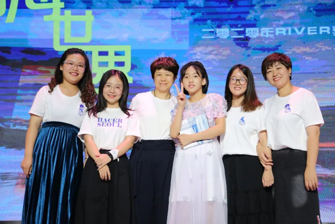 毕业庆典的仪式感,六年级毕业庆典视频