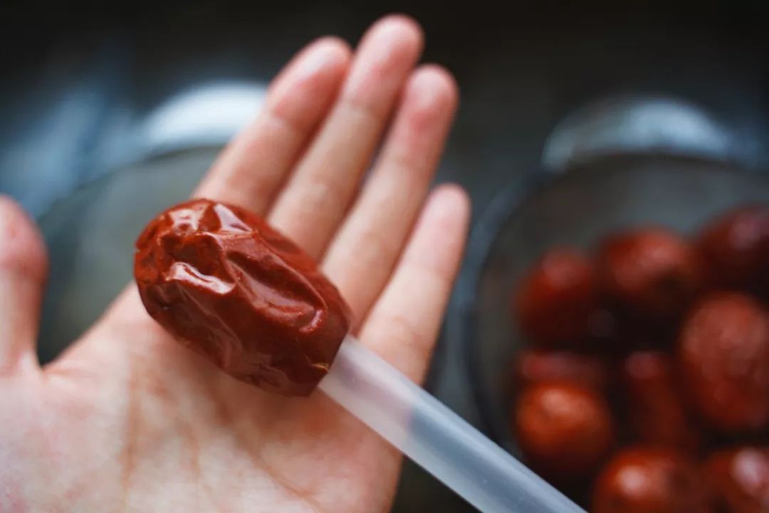 抹茶红豆红枣糯米糕做法,红枣糯米粉自制小甜品