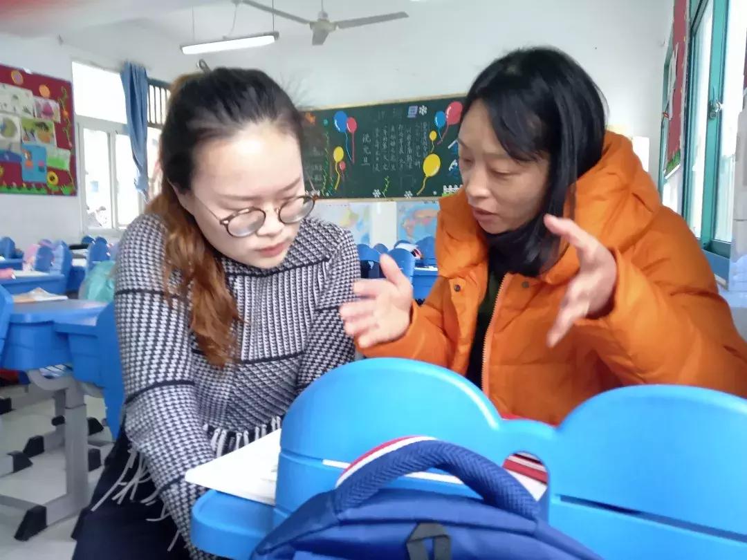 合肥市滁州路小学第*党一**支部“筑梦先锋”模范引领正进行