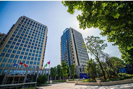 重庆最繁华老城区在哪里,重庆必去的商圈