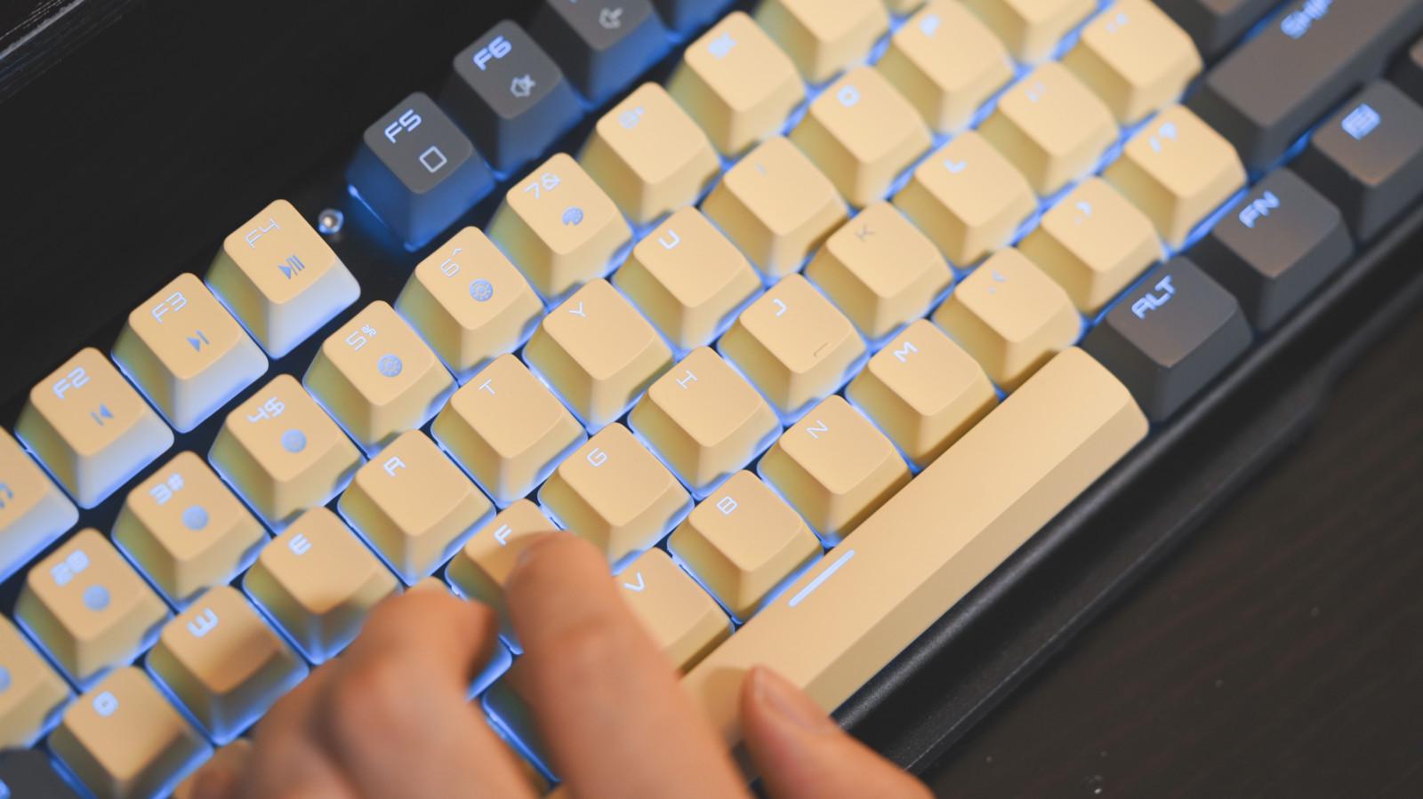 机械键盘推荐高端颜值,机械键盘颜值高推荐