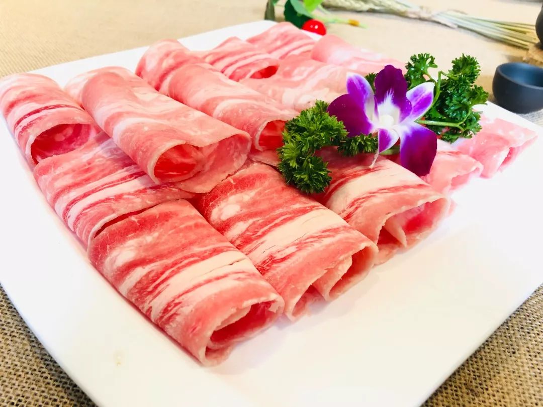 誉满川蜀！69元抢原价224元【吴铭火锅】2-4人精致套餐！