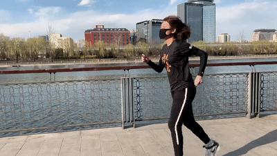 来跑吧,基普乔格同款跑步护臂