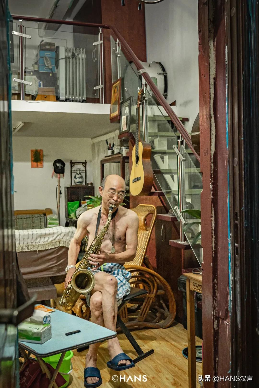 江汉路楼上有人住吗,江汉路楼顶怎么上去