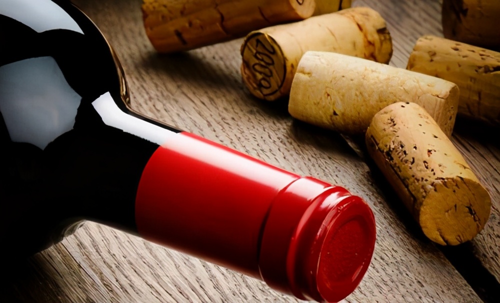 喝红酒没扳手怎么开,喝红酒没开瓶器怎么办
