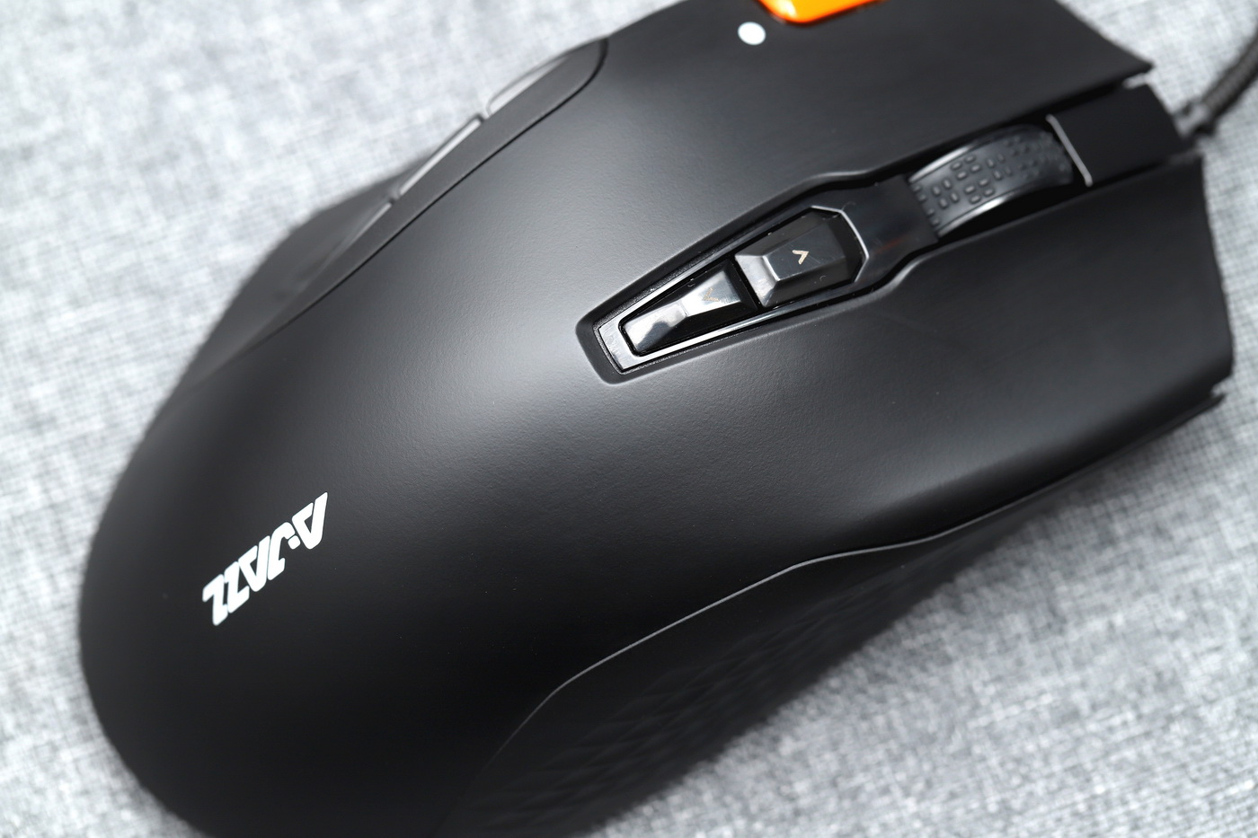 测评吃鸡单手键盘鼠标推荐,绝地求生自动压枪的鼠标推荐