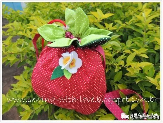 废旧衣服做的袋子,旧衣服做环保购物袋