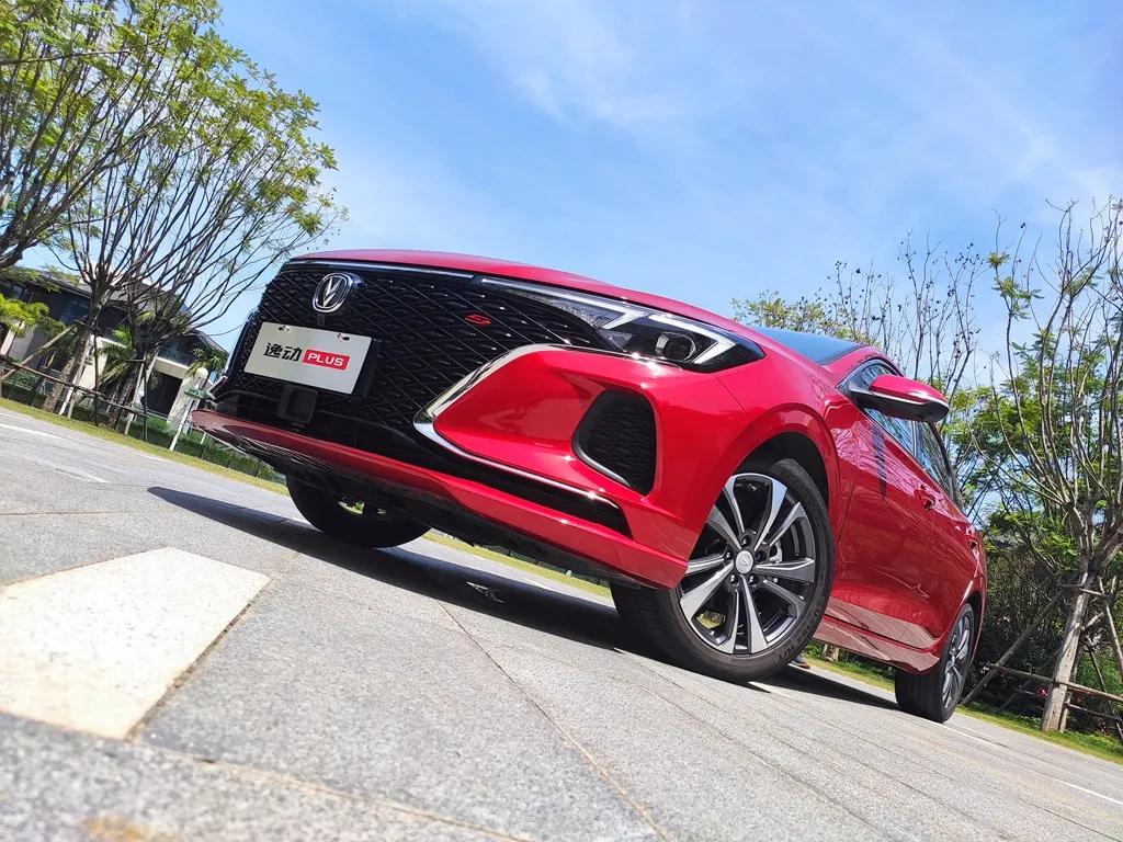 长安逸动plus1.4t马力测试,长安逸动plus和荣威i6plus哪个好