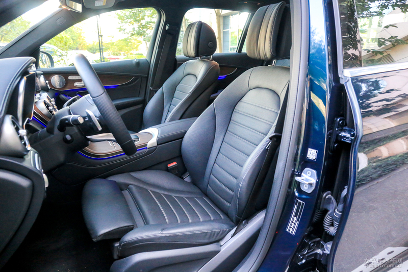 glc300l2021款和2020款的区别,2016款奔驰glc300豪华测试