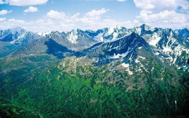 全球变暖对珠峰的评价,珠峰变绿是真的吗