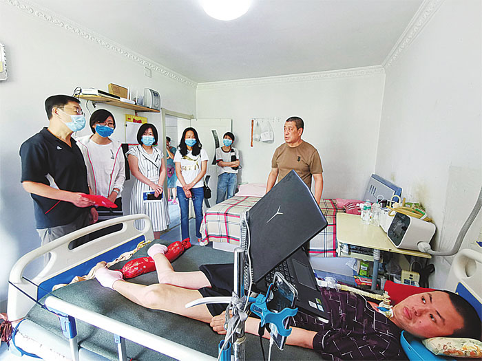 爱心接力传递温暖全集,4年爱心接力护航高考学子