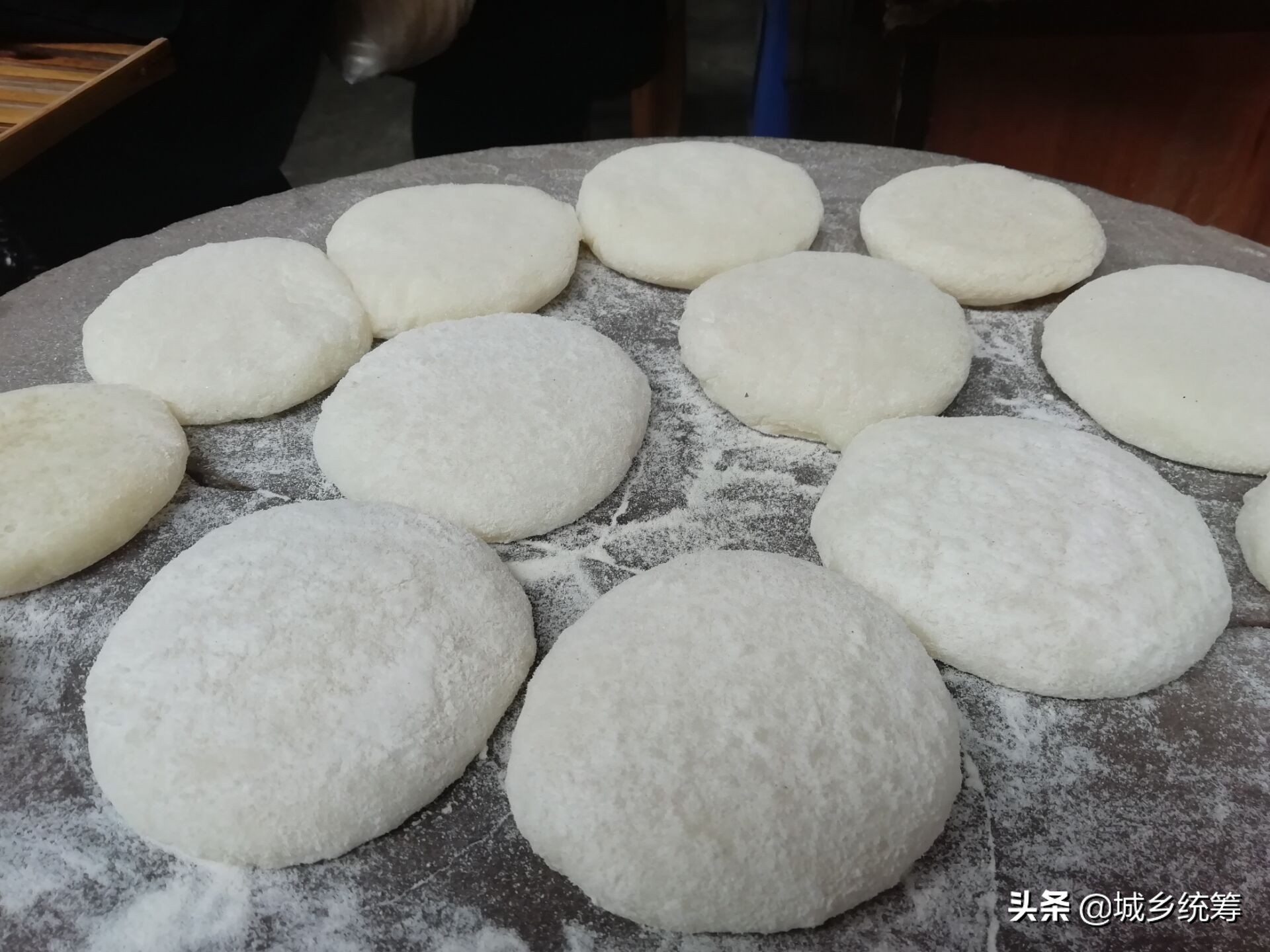 重庆中山古镇千米长宴迎新春,中山古镇千米长宴什么时候举行