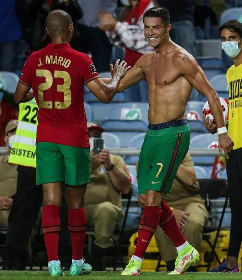 国足肚子的退化史