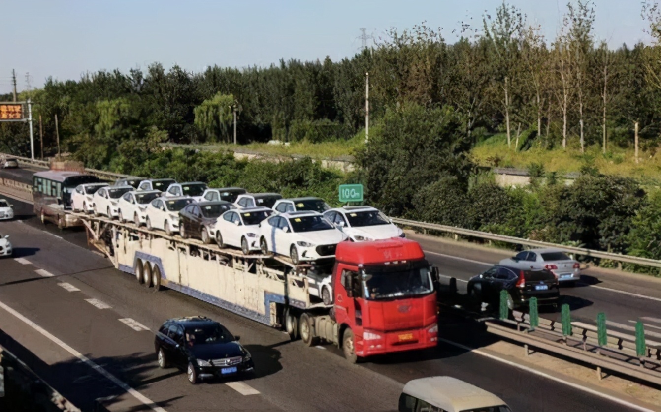 那些已经消失的卡车车型,当年火爆中国的单腿驴