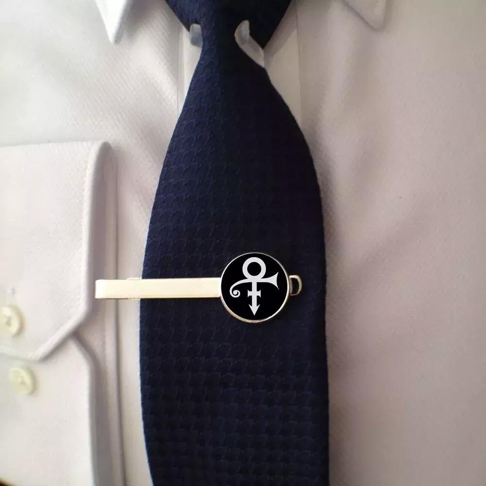 这么多能让领带“安稳”的小配件,你入坑了吗?