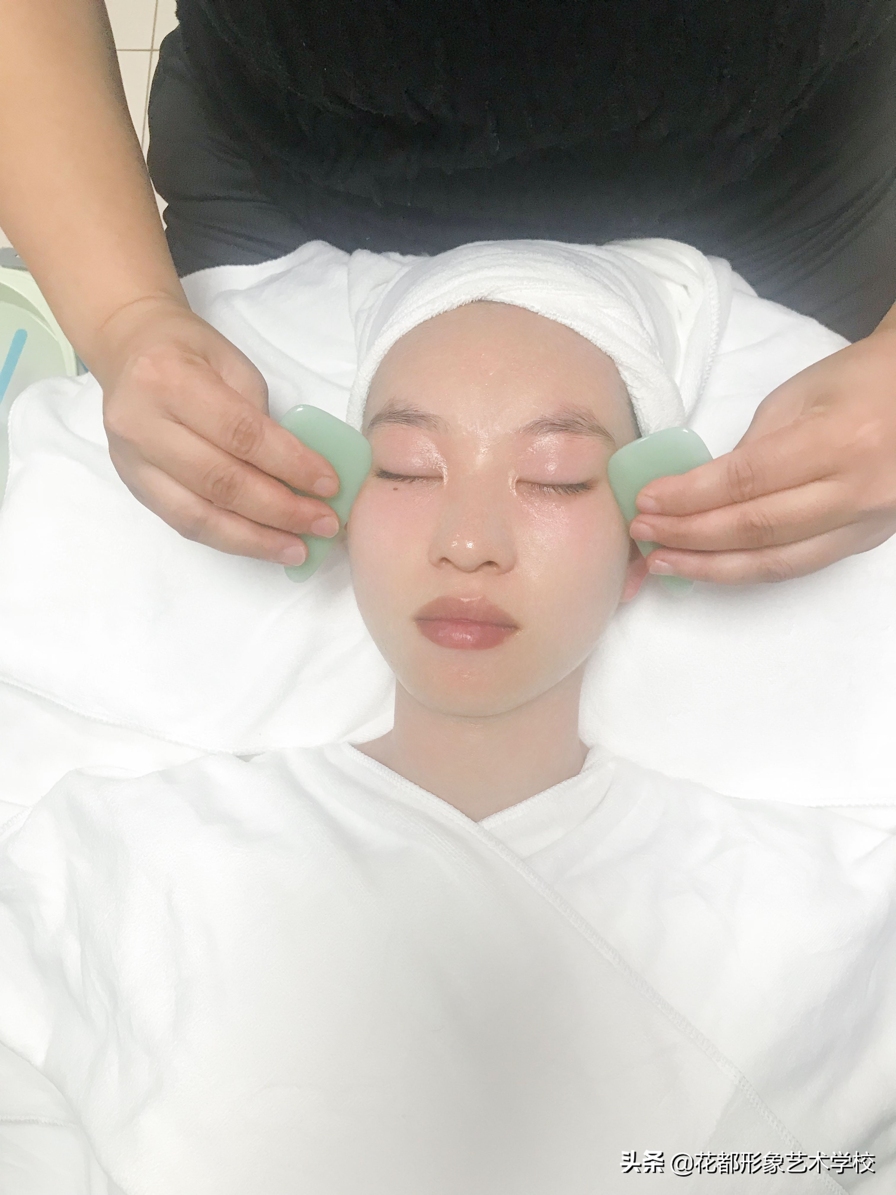 改善干纹细纹松弛下垂毛孔粗大,皮肤毛孔粗大皮肤松弛下垂怎么办