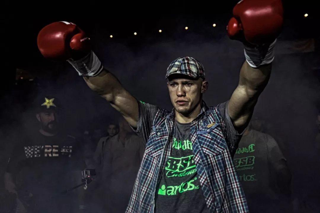 美丽死神一挑三,美丽死神一打三直播