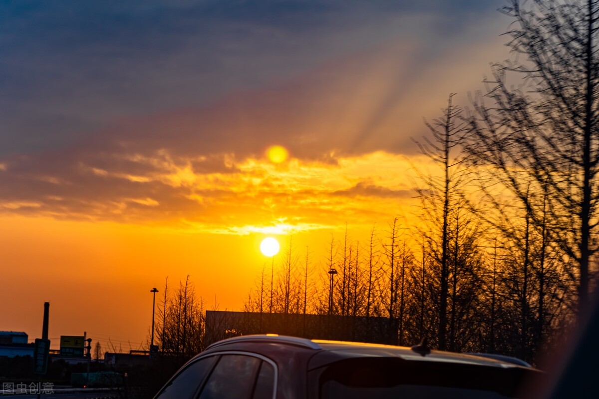 新疆失踪男,年轻男子失踪十年返回家乡