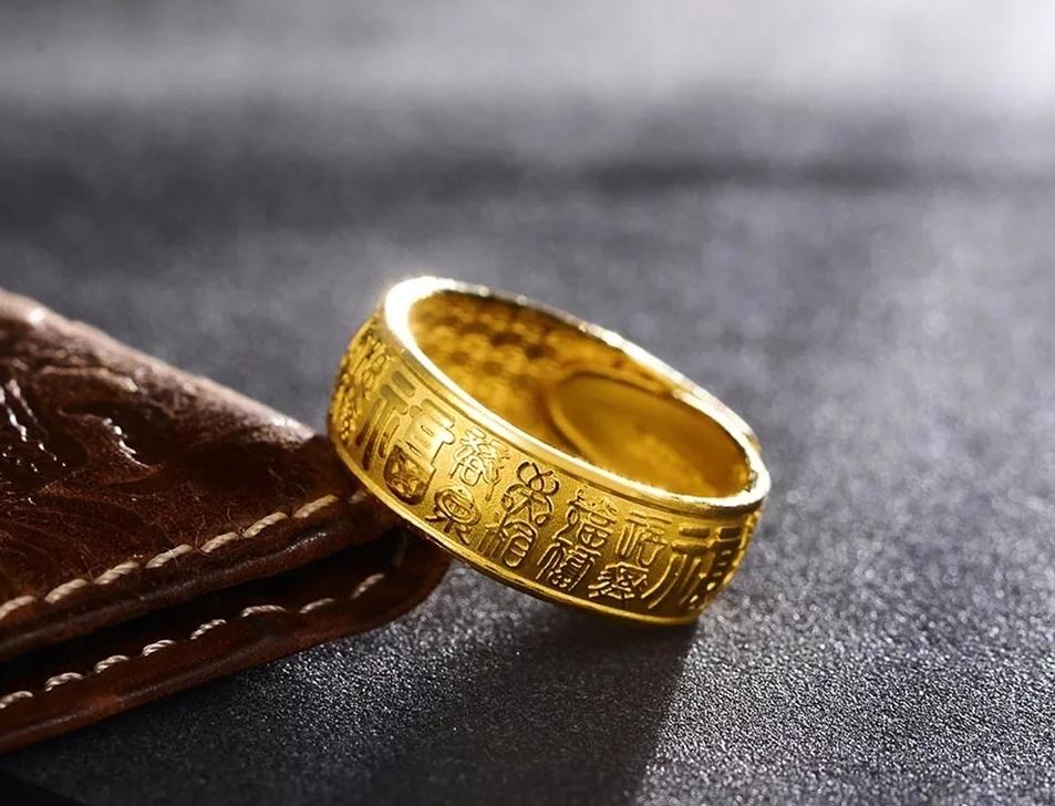 男士黄金戒指选什么款式更适合,黄金戒指男士应该怎么挑选