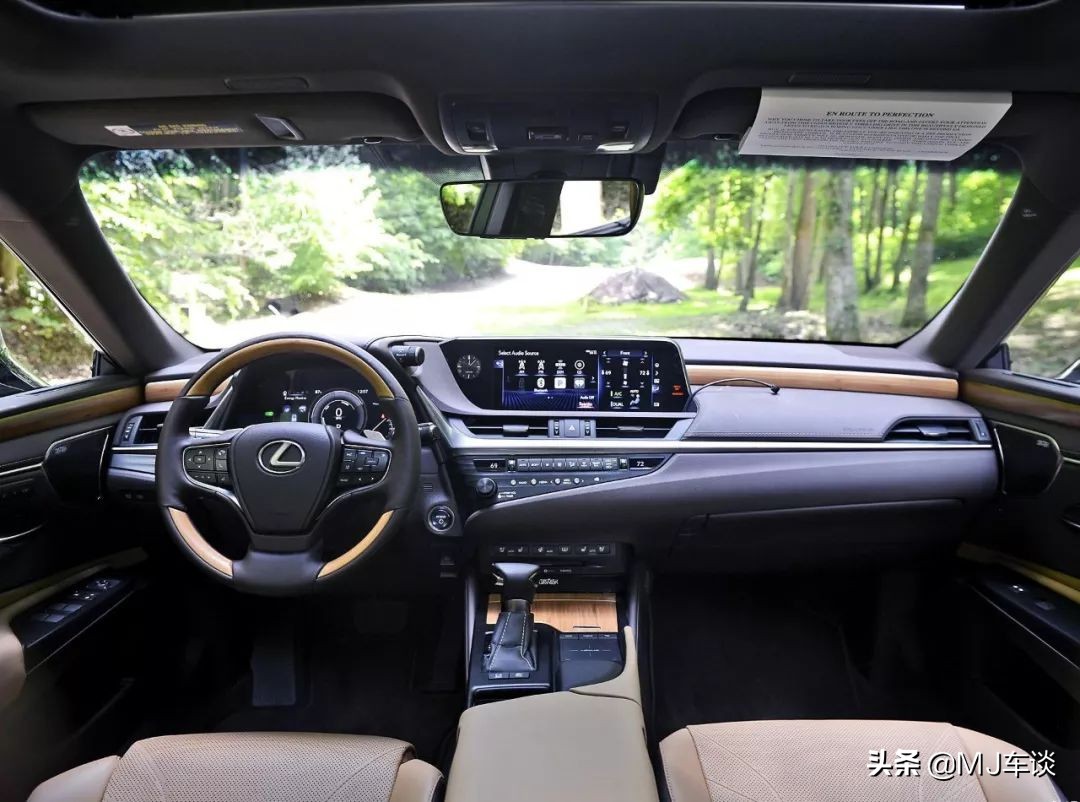 24款雷克萨斯es300顶配试驾,2017年雷克萨斯es300h驾驶体验