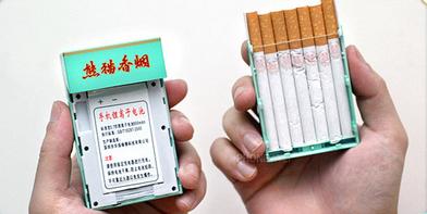 山寨机的强大功能,山寨机超强续航