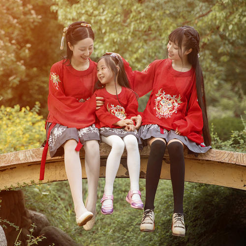 “妈妈,电视里的人出来了”父母起初不当回事,检查之后全家乱套