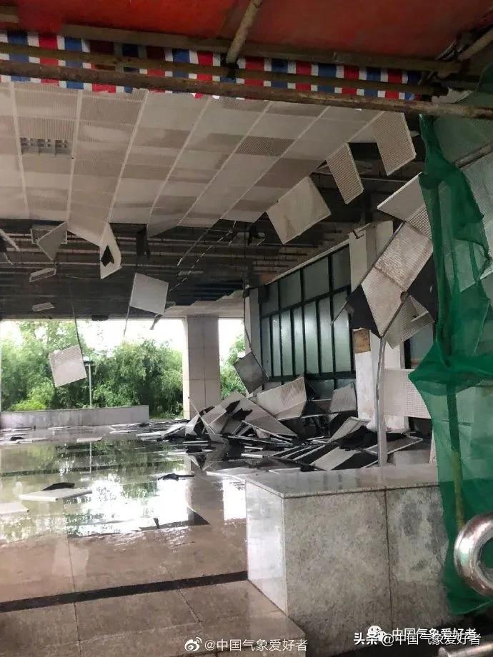 湖北狂风暴雨状况怎么样了,武汉的狂风暴雨图片实景