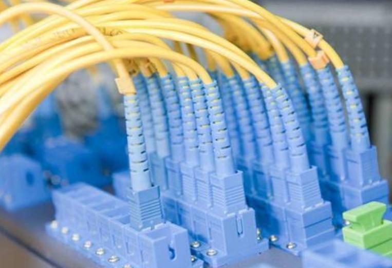 长城宽带出了问题打哪个电话,长城宽带连不上网客服电话打不通