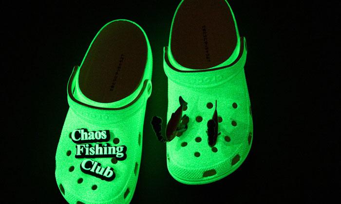 大哥最爱的洞洞鞋,女孩怎么抢着穿?