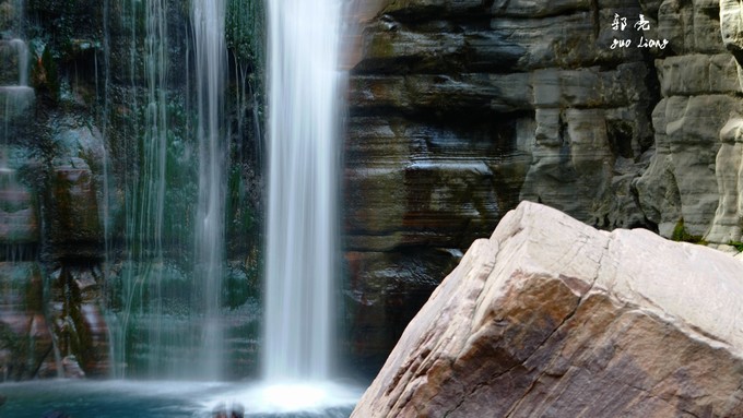 小游万仙山体验郭亮绝壁长廊,万仙山郭亮村景区瀑布介绍