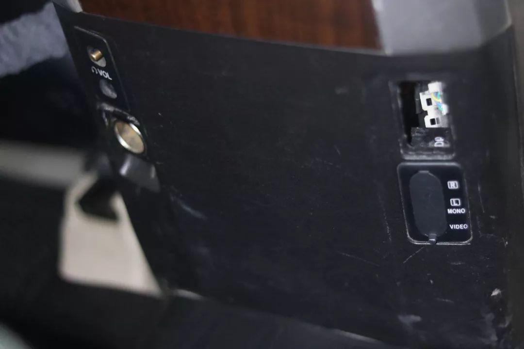 怪兽修车：翻新“残损不堪”的二手霸道LC150，满血复活变新车