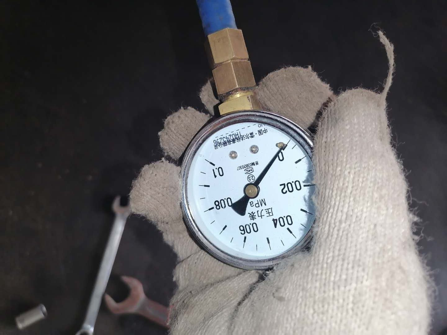 发动机正时链条抖动是什么原因,发动机抖动和正时链条有没有关系