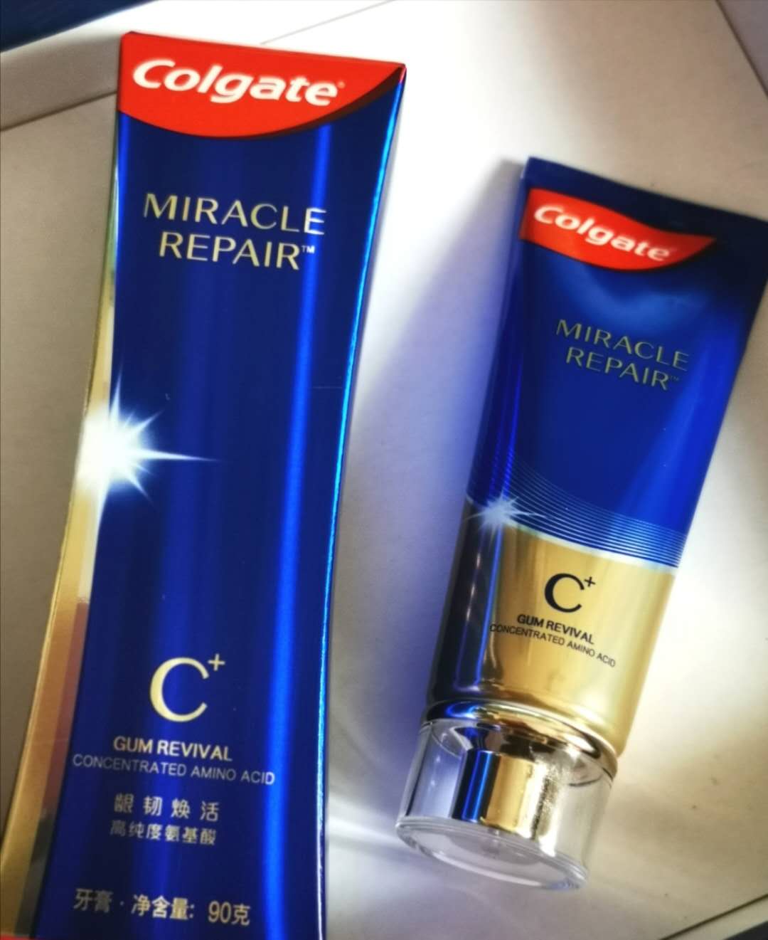 高露洁耀白去渍牙膏评测,高露洁牙膏官方旗舰店圣诞