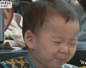 突尼斯软籽石榴真的是很甜很甜,突尼斯软籽石榴口感细腻好吃到爆