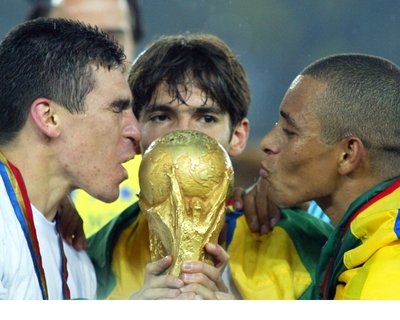 卡卡足球偶像,巴西足球中的另类卡卡