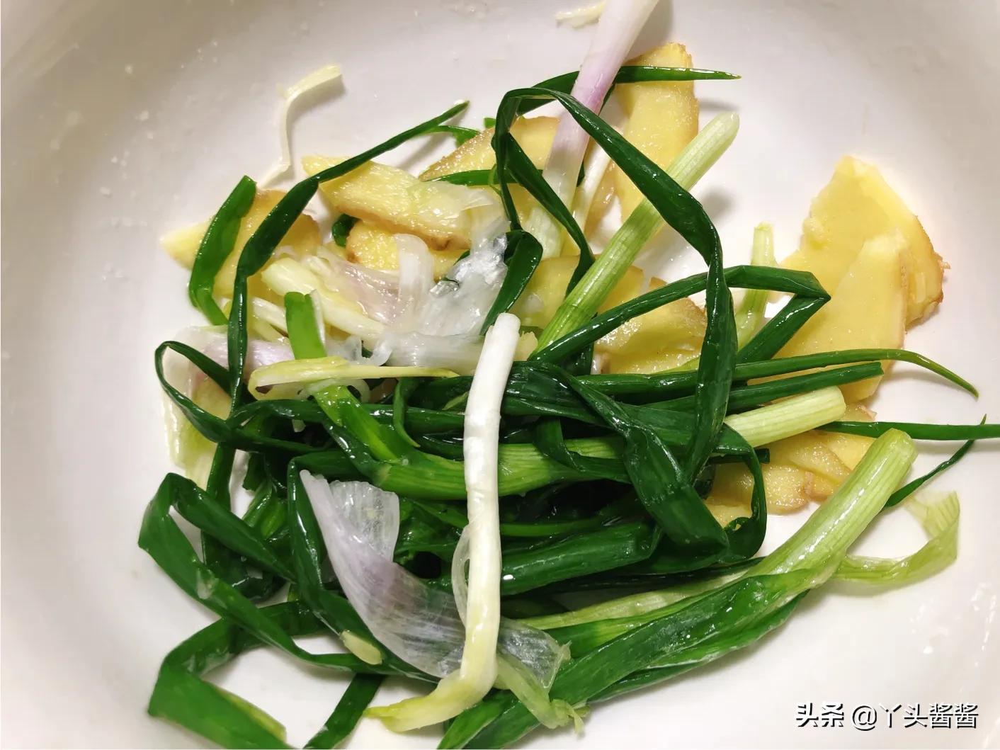 鱼头这样做味道鲜美简单易学,清蒸鱼头要买哪一种鱼头才好吃